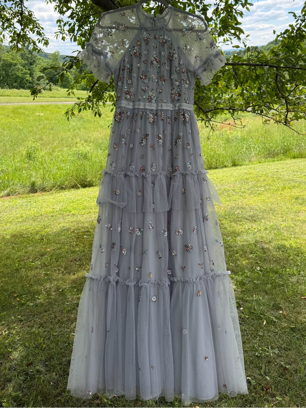 Needle & Thread Lustre Gown Embellished Sequin Tulle Maxi Dress Gray US 4